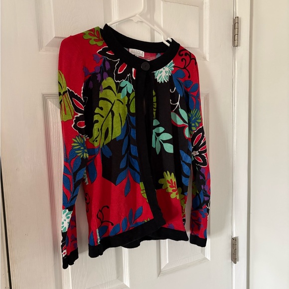 Joseph A Floral Cardigan Red Black Lightweight Button Front Blouse Size M - Picture 3 of 7